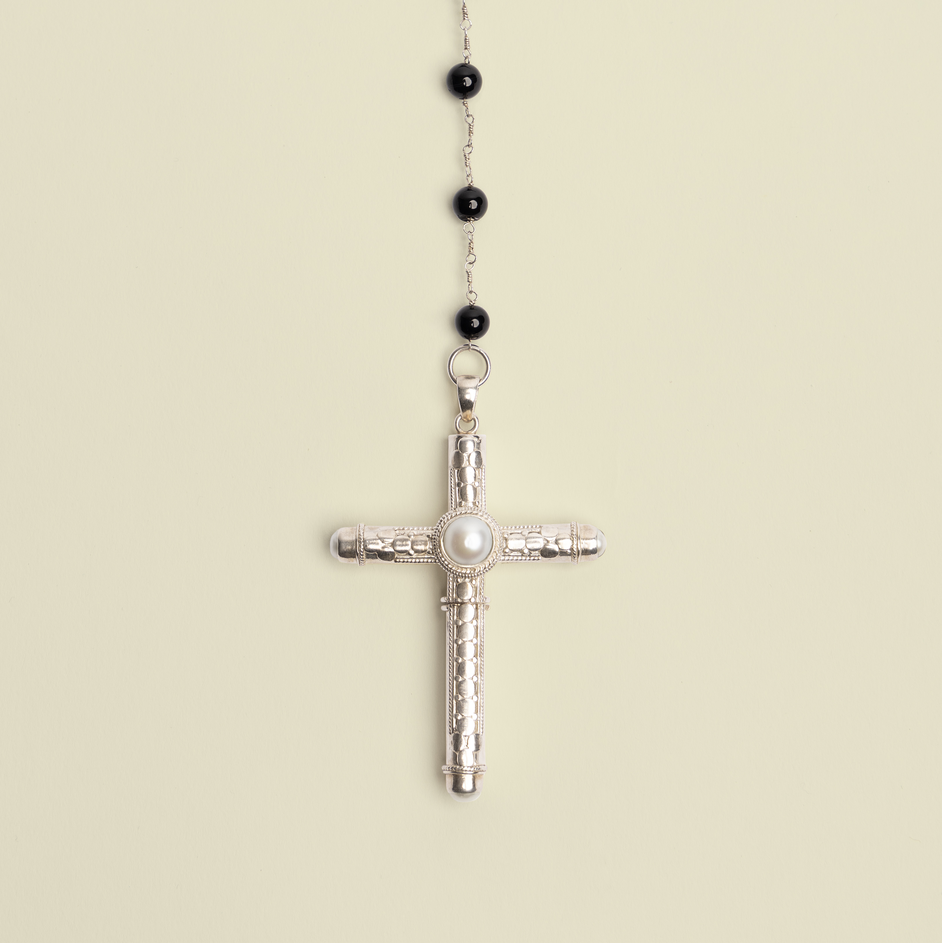 Cruel Intentions Silver Rosary - Pearl