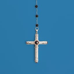 Cruel Intentions Silver Rosary - Garnet - Image 1
